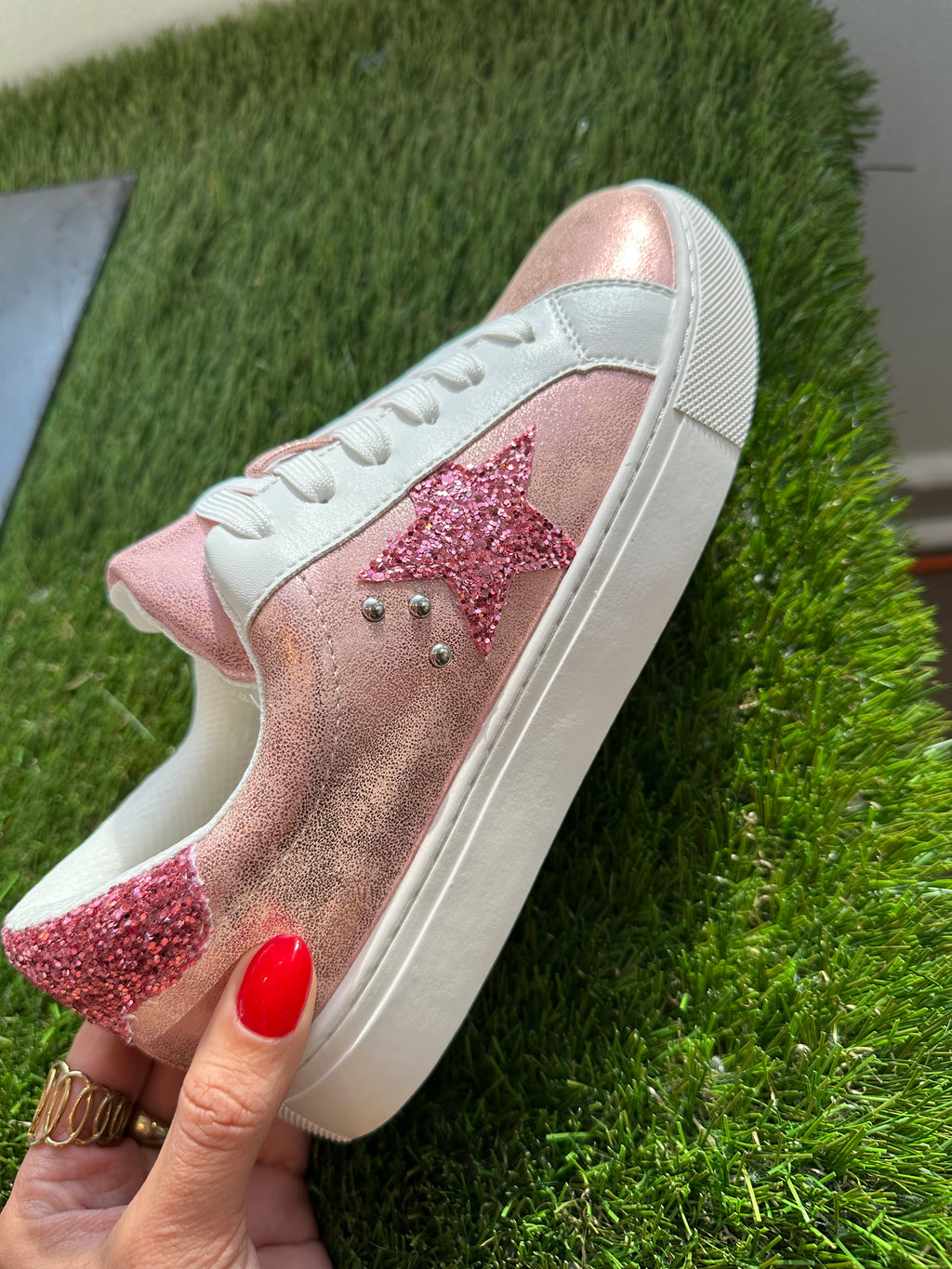 Hey Girl Sneaker Pink